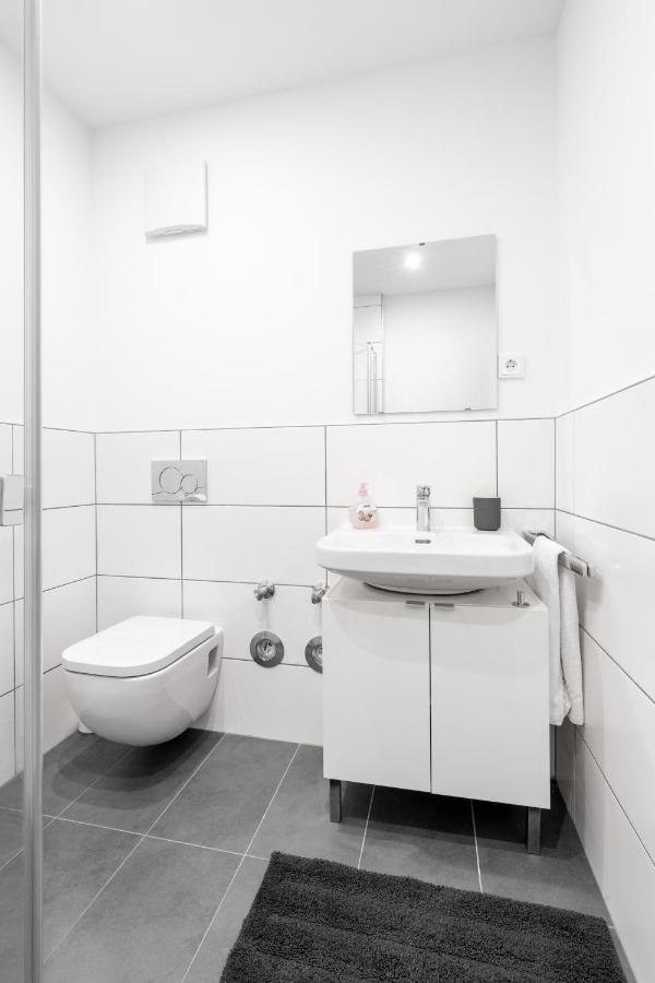 Apartament Eddy'S Rest & Relax - Neuhausen Monachium Zewnętrze zdjęcie